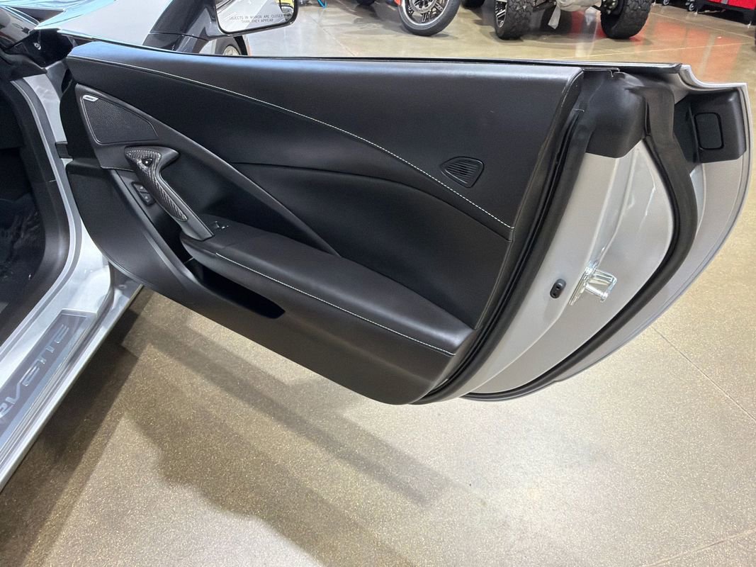Used 2016 Chevrolet Corvette Stingray Convertible w/ 3LT Preferred Equipment Group RWD image 61