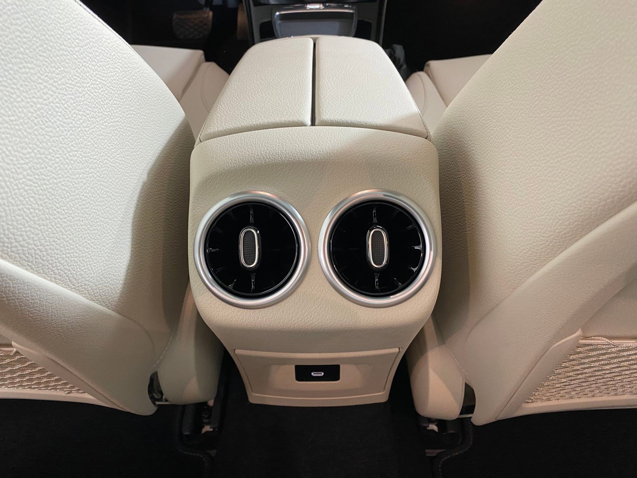 Certified 2026 Mercedes-Benz CLA 250 4MATIC image 27