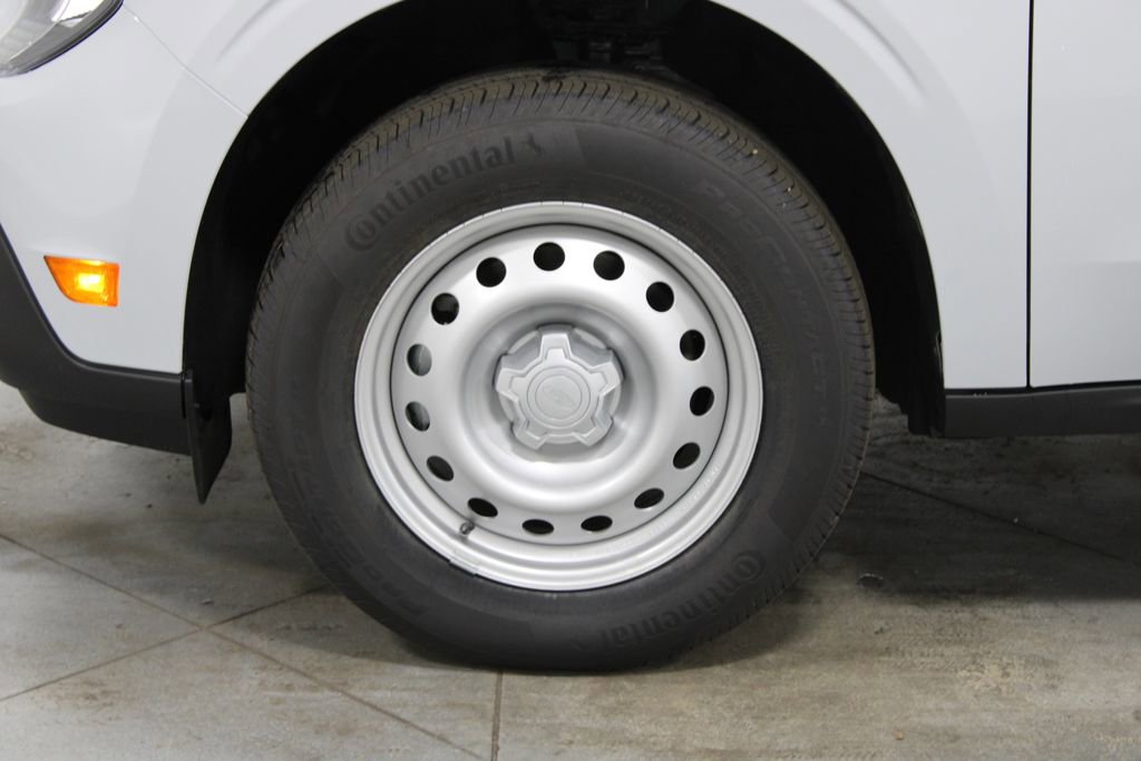 New 2026 Ford Maverick XL image 17