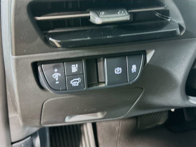 Used 2025 Kia EV6 Wind AWD/4WD image 19