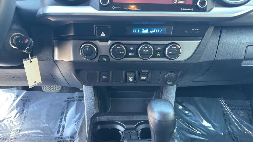 Used 2022 Toyota Tacoma SR5 image 24