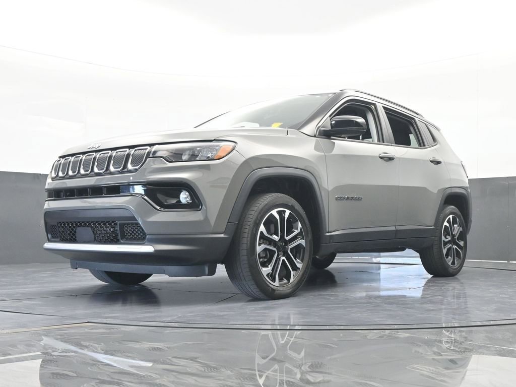 Used 2022 Jeep Compass Limited image 55
