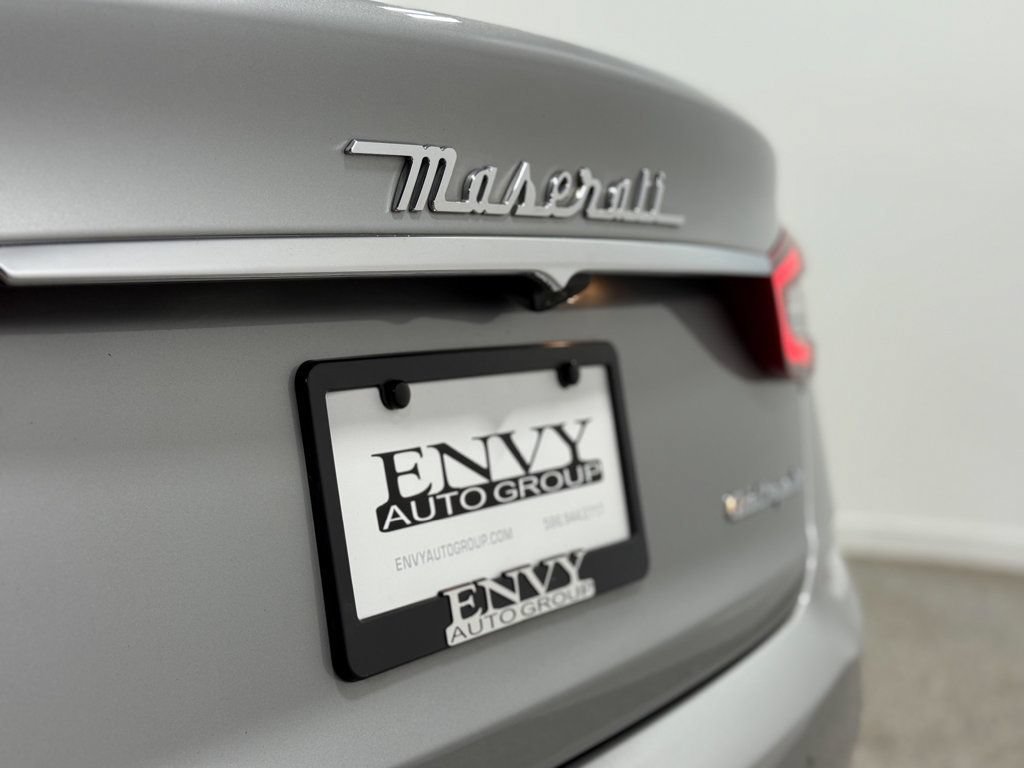Used 2014 Maserati Quattroporte S Q4 AWD/4WD image 35