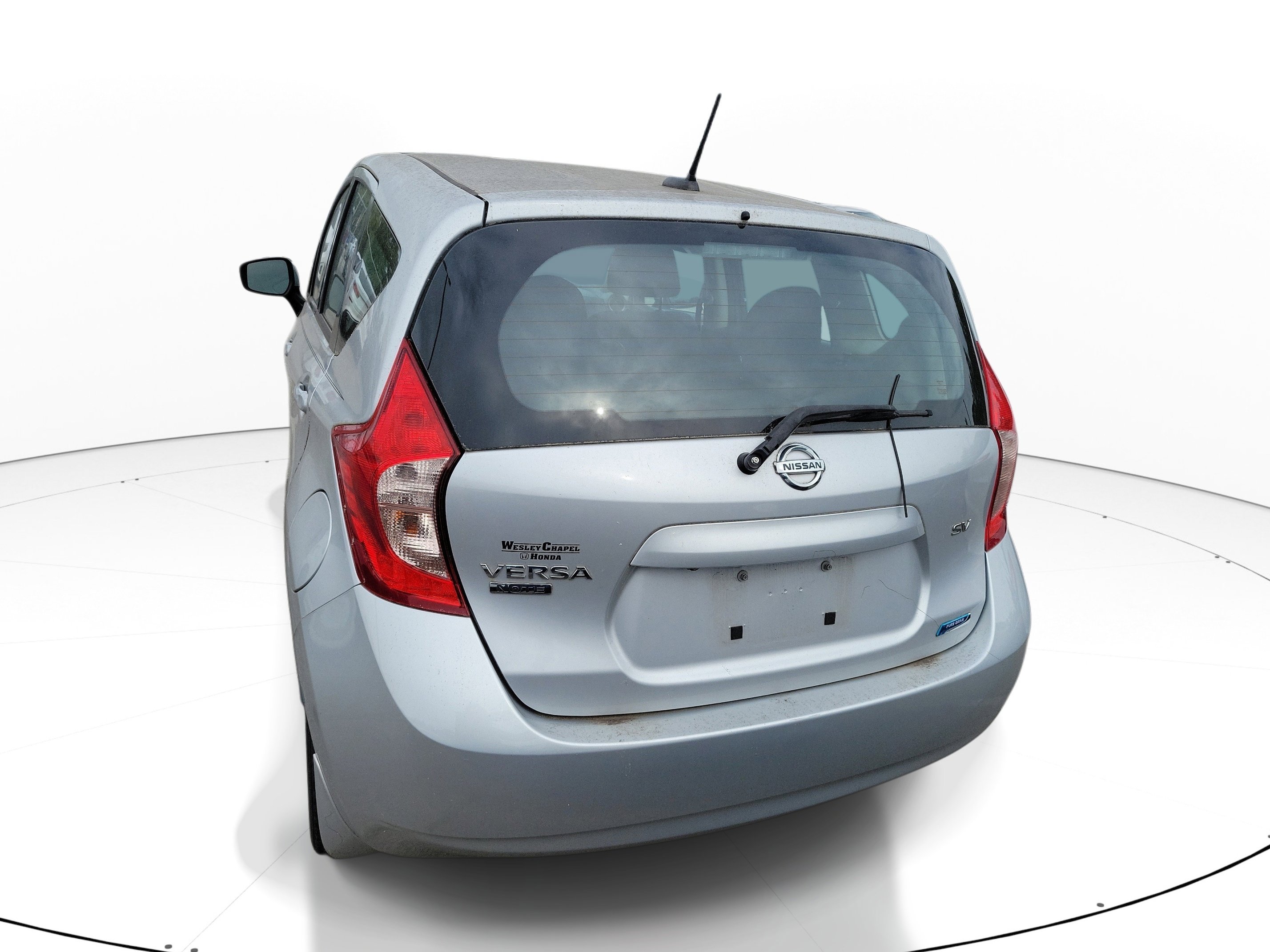 Used 2015 Nissan Versa Note SV w/ SV Convenience Package FWD image 5