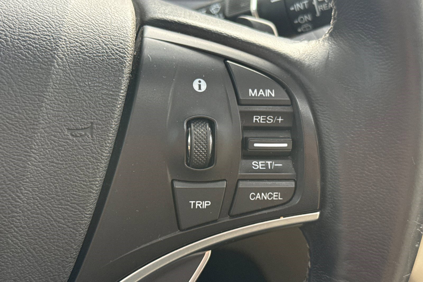 Used 2016 Acura MDX SH-AWD w/ Technology Package image 30