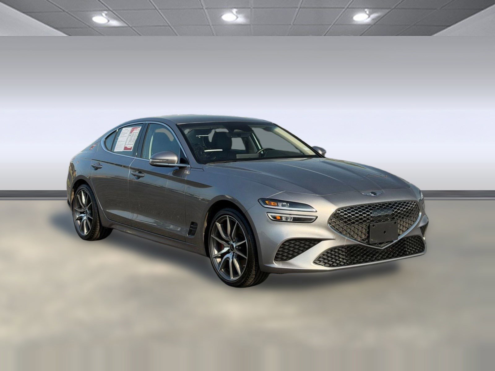 Used 2025 Genesis G70 2.5T image 7