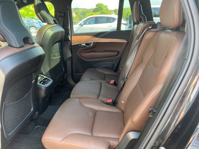 Used 2024 Volvo XC90 B6 Plus AWD/4WD image 11