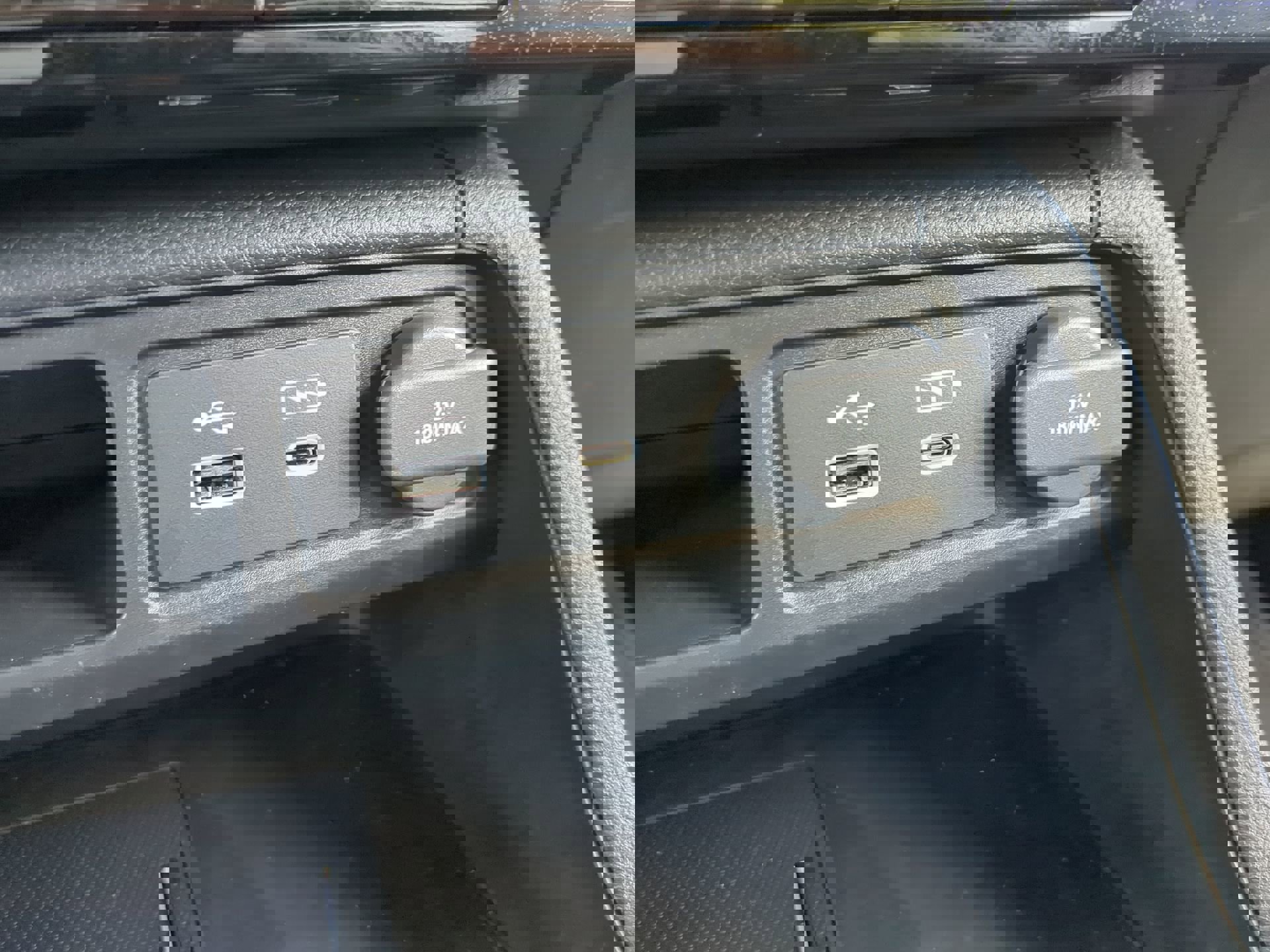 Used 2024 Honda Pilot Touring image 28