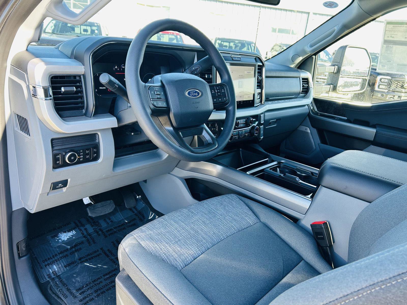 New 2026 Ford F250 XLT w/ XLT Premium Package image 19