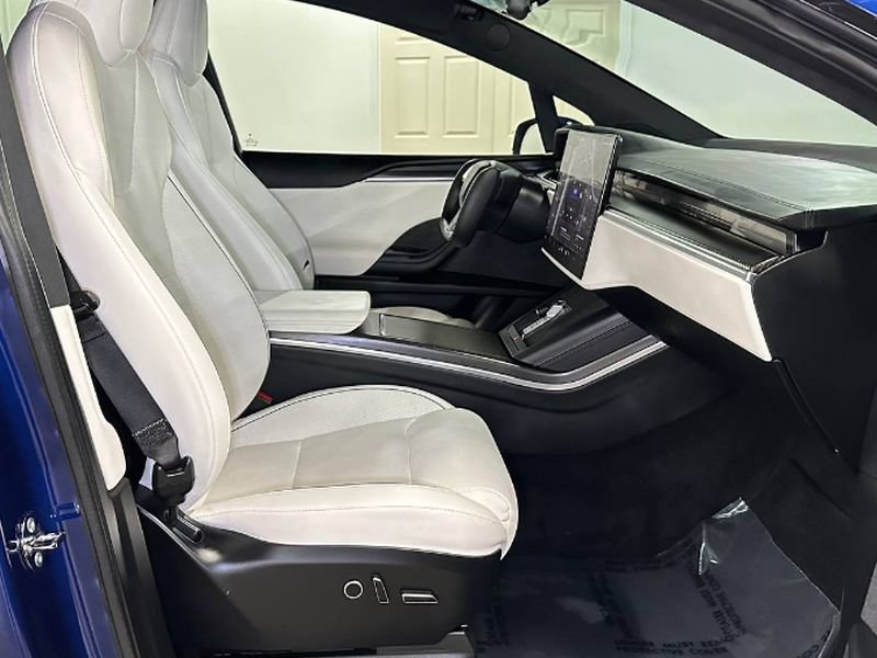 Used 2022 Tesla Model X Plaid AWD/4WD image 22
