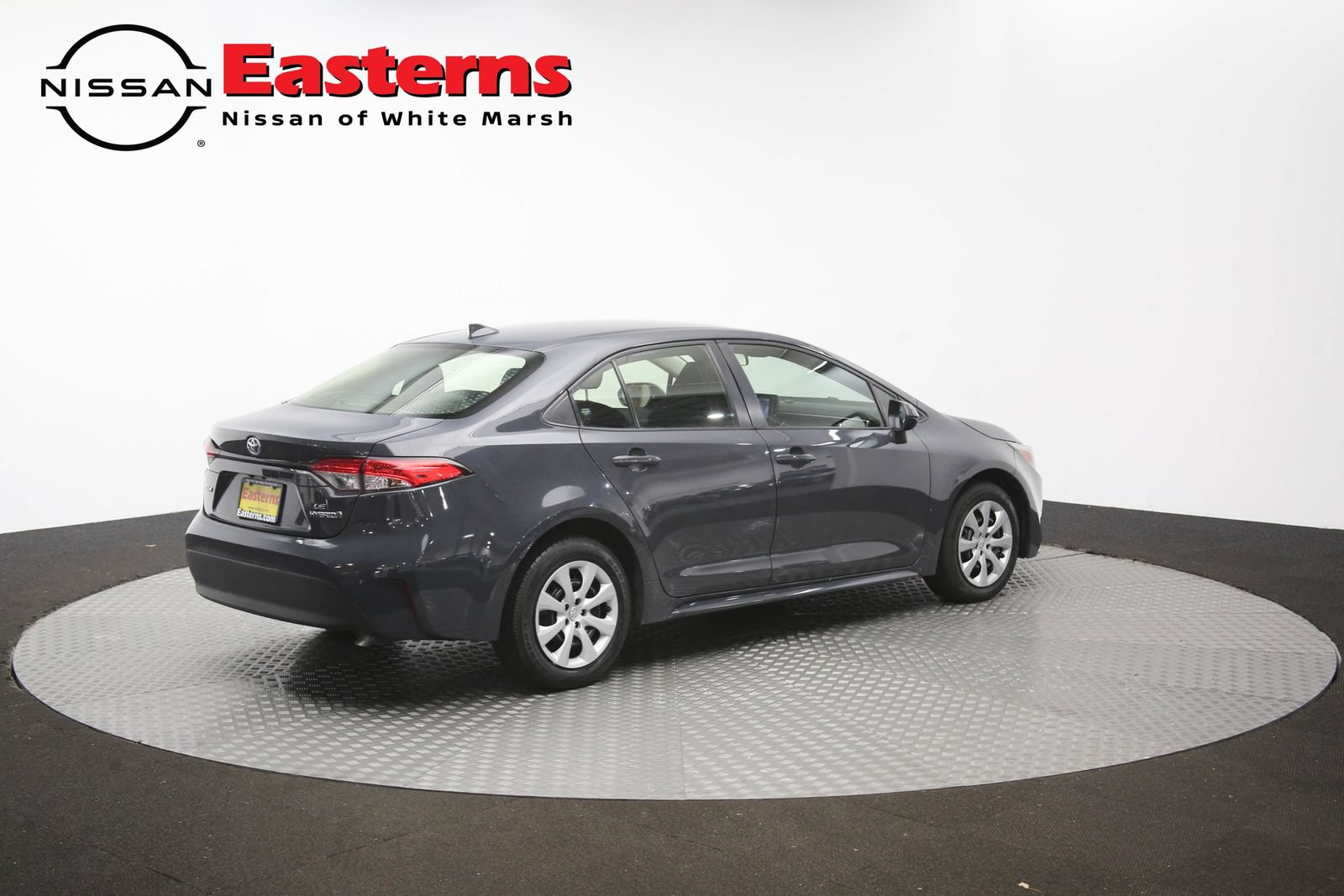Used 2023 Toyota Corolla LE w/ Carpet Mat Package (TMS) FWD image 36