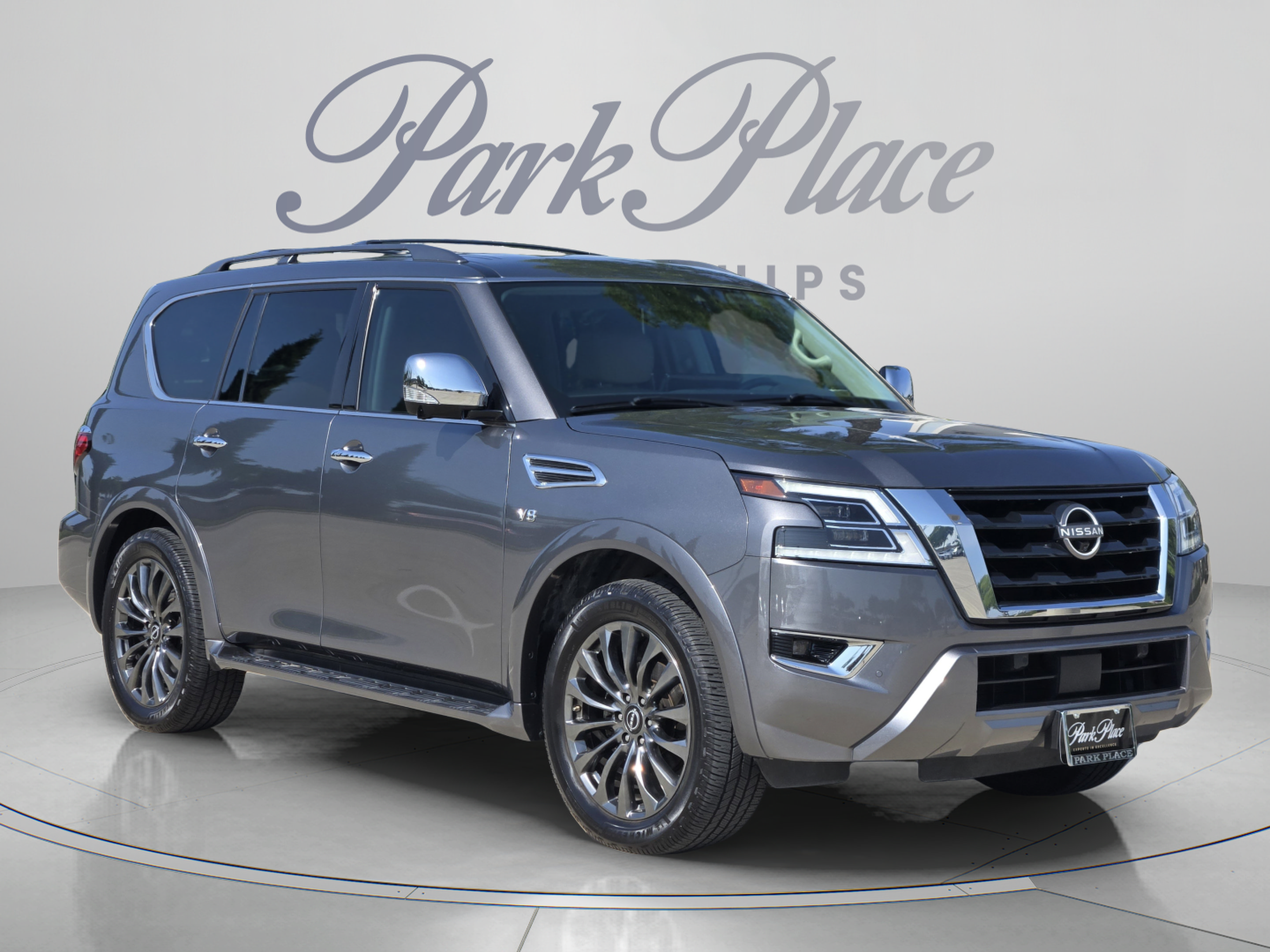 Used 2022 Nissan Armada Platinum RWD image 7
