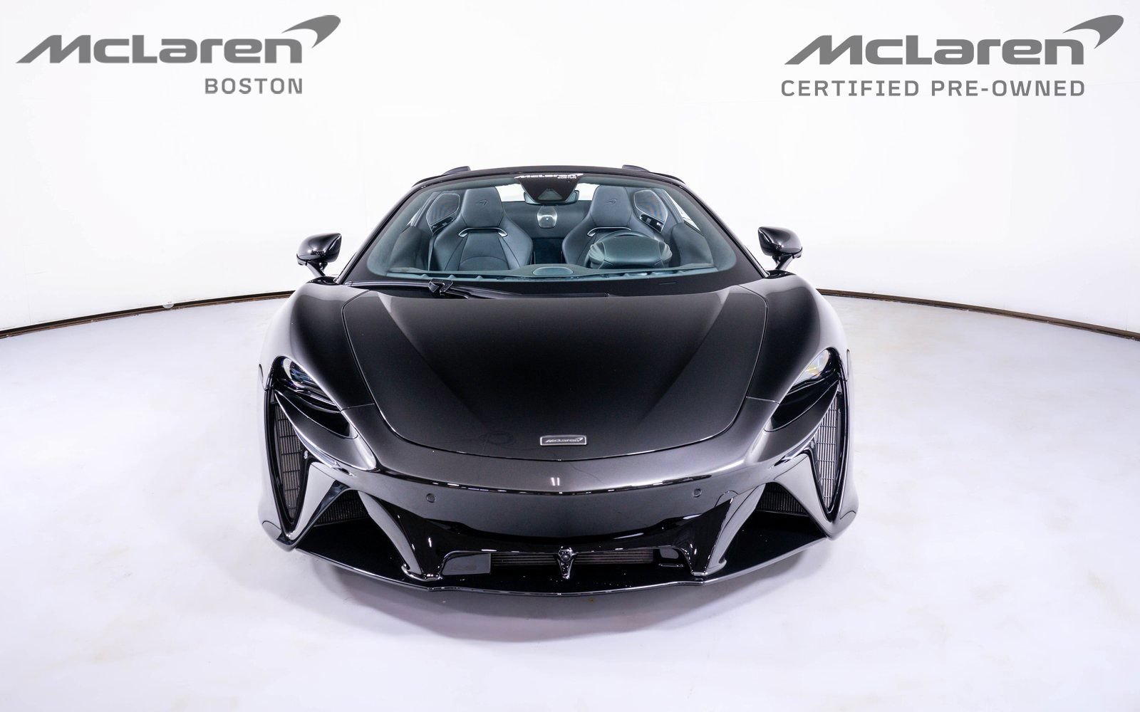 Used 2025 McLaren Artura Spider RWD image 10