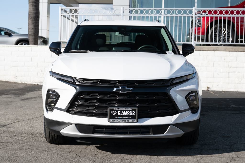 New 2026 Chevrolet Blazer LT w/ Convenience Package image 3