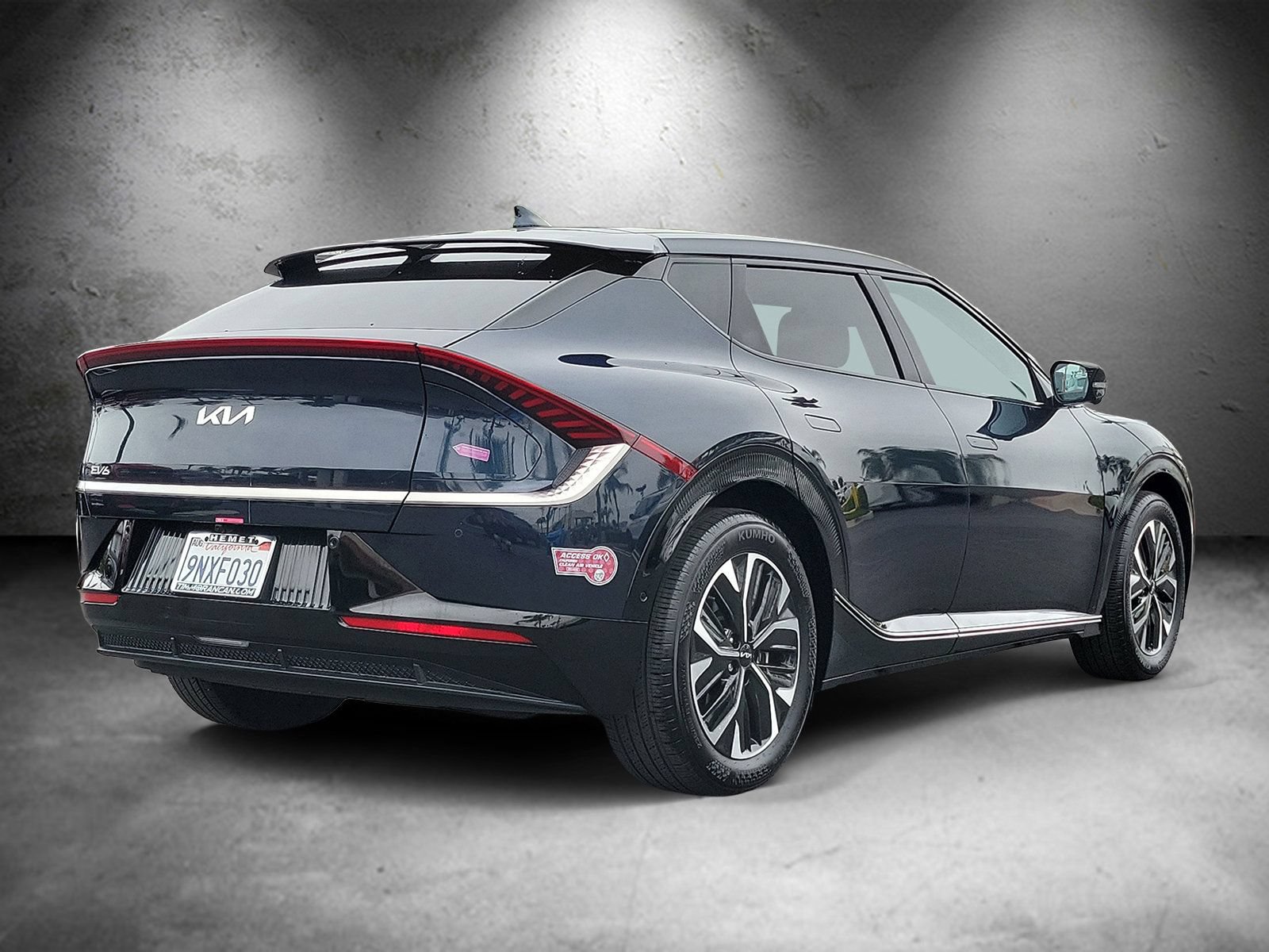 Used 2024 Kia EV6 Wind w/ Wind Technology Package RWD image 3
