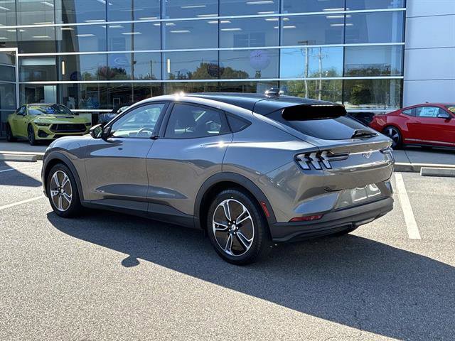 Certified 2021 Ford Mustang Mach-E Select w/ Comfort/Appearance Package image 5