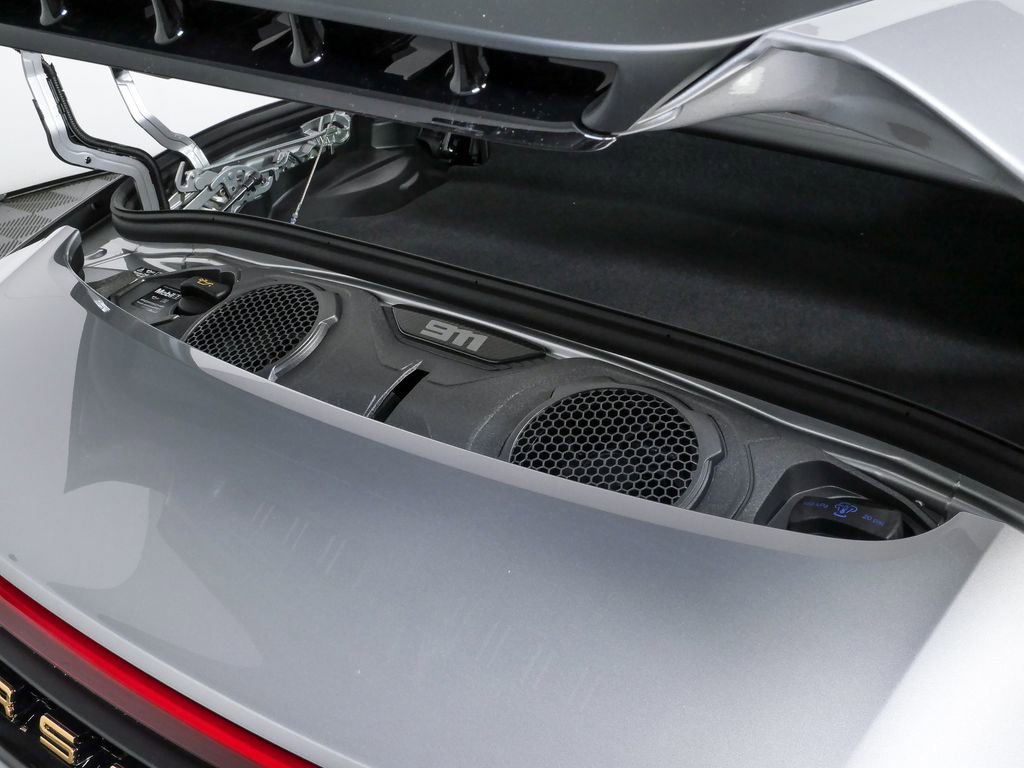 Certified 2026 Porsche 911 Carrera GTS RWD image 36
