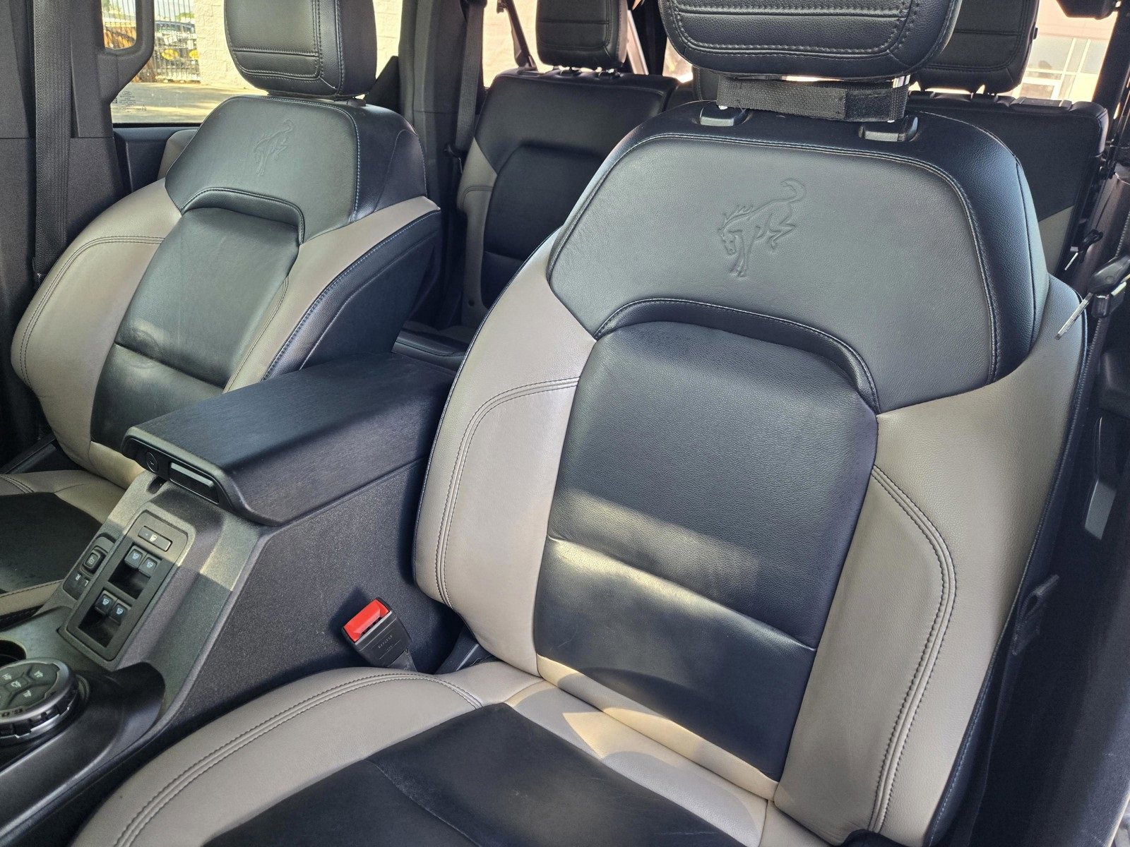 Certified 2023 Ford Bronco Wildtrak image 19