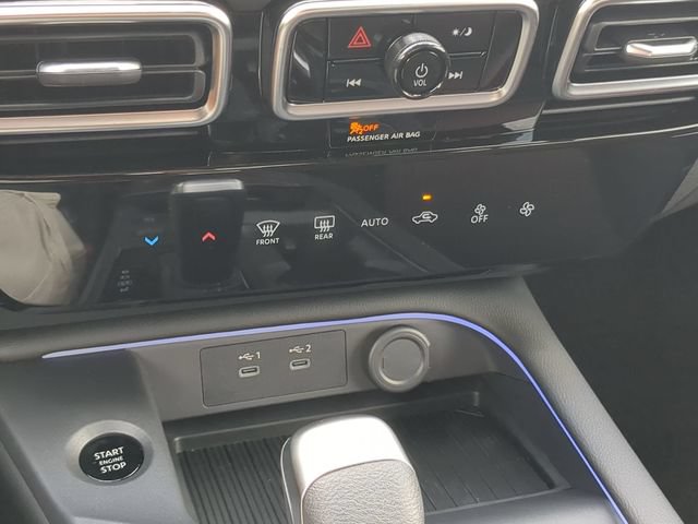 New 2026 Nissan Sentra SR w/ Floor Mat Package FWD image 20