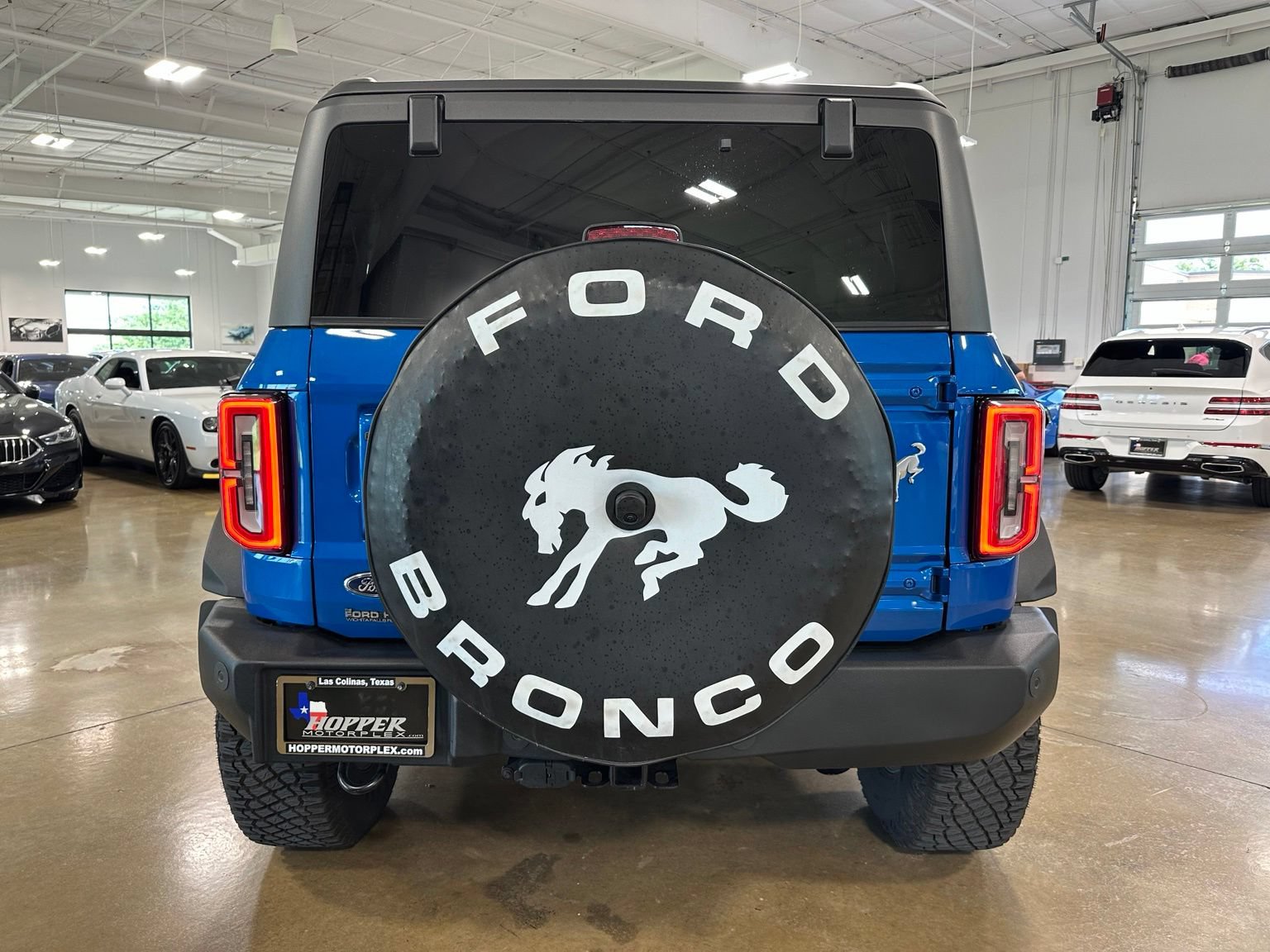 Used 2022 Ford Bronco Outer Banks w/ Sasquatch Package AWD/4WD image 6