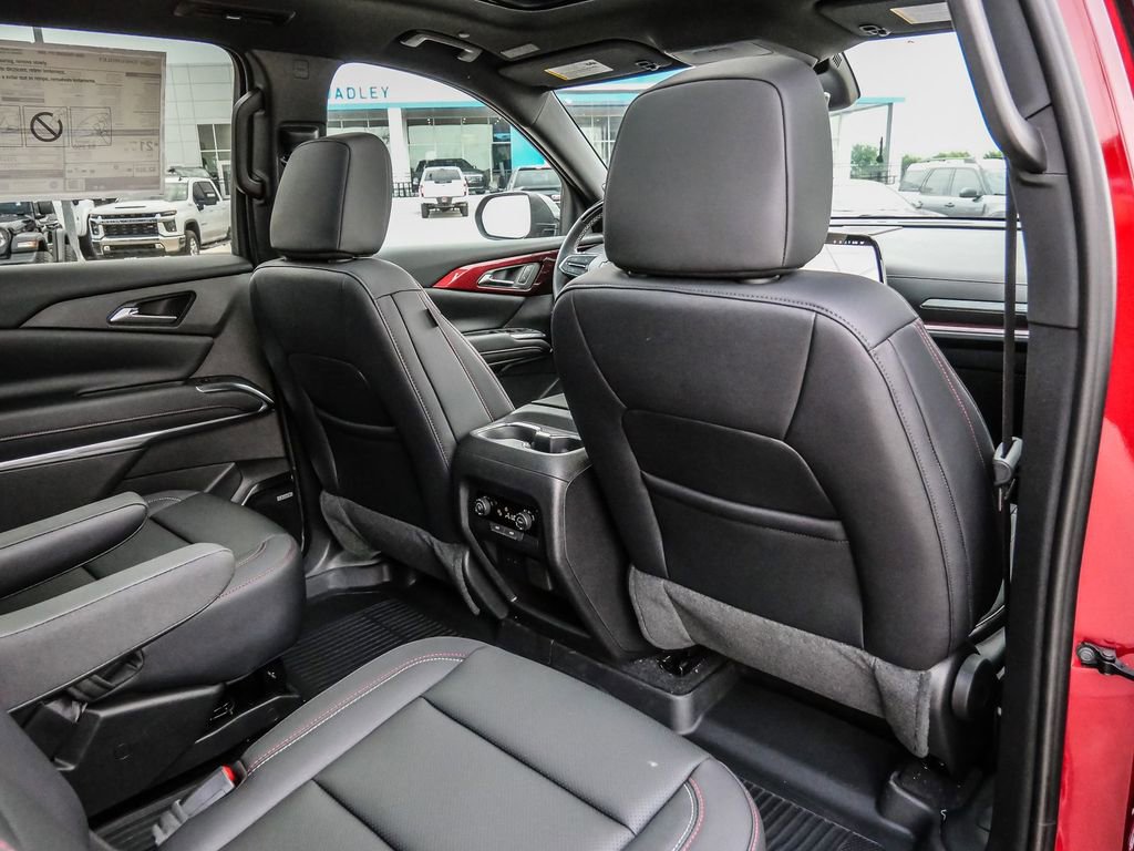 New 2026 Chevrolet Traverse Z71 w/ Enhanced Driving Package AWD/4WD image 28