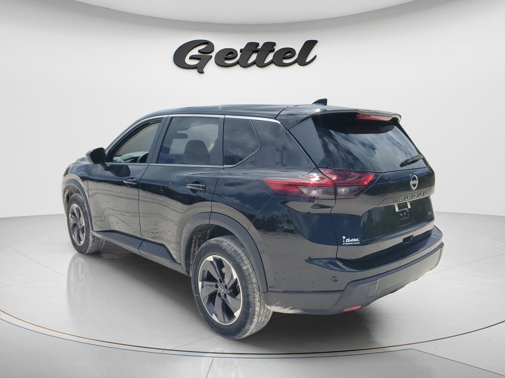 Used 2024 Nissan Rogue SV image 14