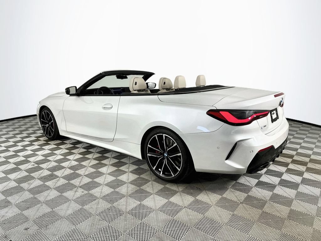 Used 2024 BMW M440i Convertible w/ Premium Package RWD image 5