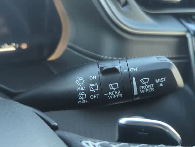Used 2025 Jeep Grand Cherokee Laredo AWD/4WD image 25