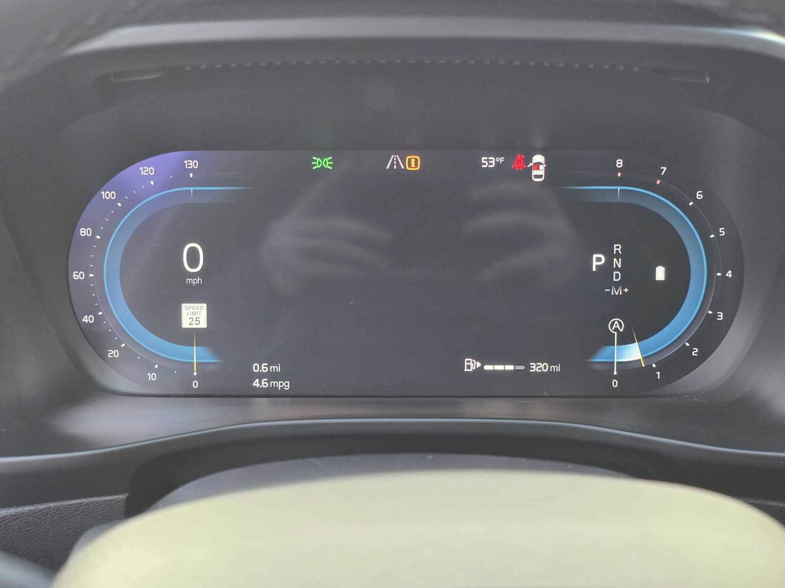 Certified 2025 Volvo XC40 B5 Plus w/ Climate Package image 24