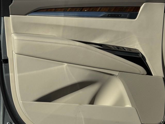 New 2025 Cadillac Escalade Sport Platinum w/ LPO, ONYX Package image 16