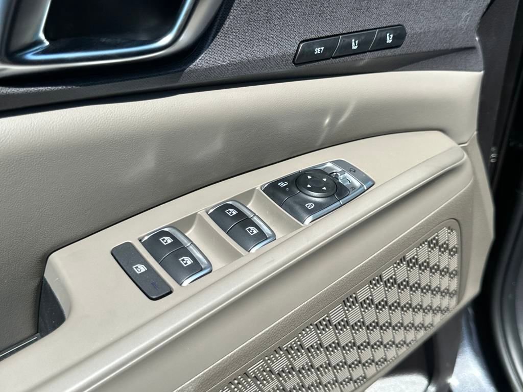 New 2026 Kia Carnival EX image 11