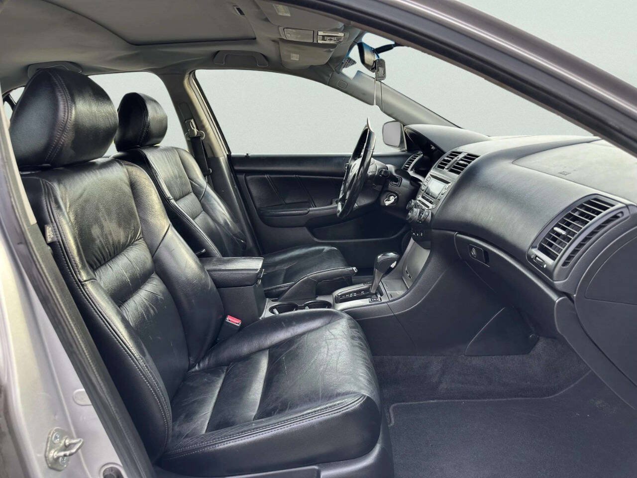 Used 2006 Honda Accord EX image 21