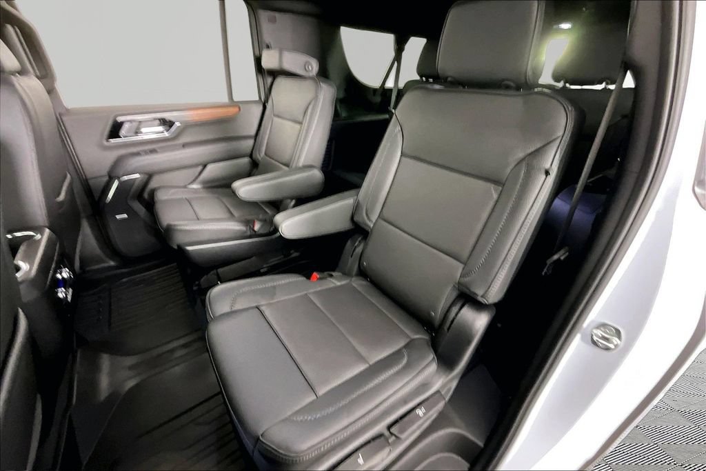 Used 2026 GMC Yukon XL Denali RWD image 21