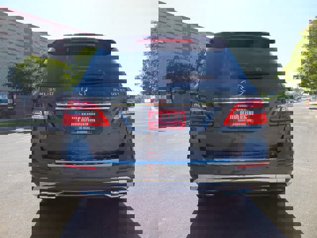 Used 2012 Mercedes-Benz ML 350 BlueTEC 4MATIC image 9