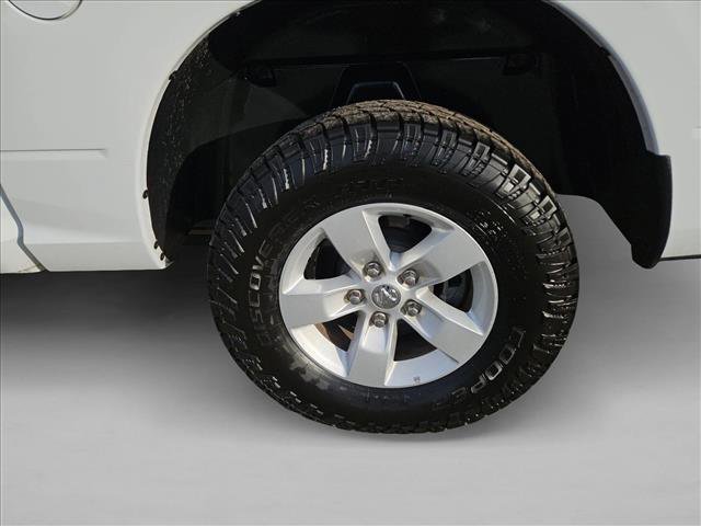 Used 2023 RAM 1500 Classic SLT w/ Electronics Group image 8