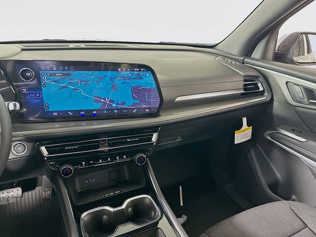 New 2026 Chevrolet Traverse LT w/ LPO, Floor Liner Package image 25