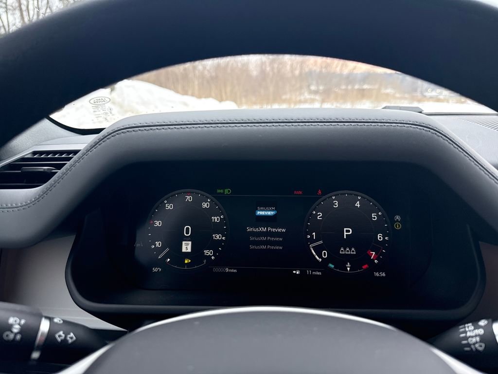 New 2026 Land Rover Defender 110 X-Dynamic SE image 21