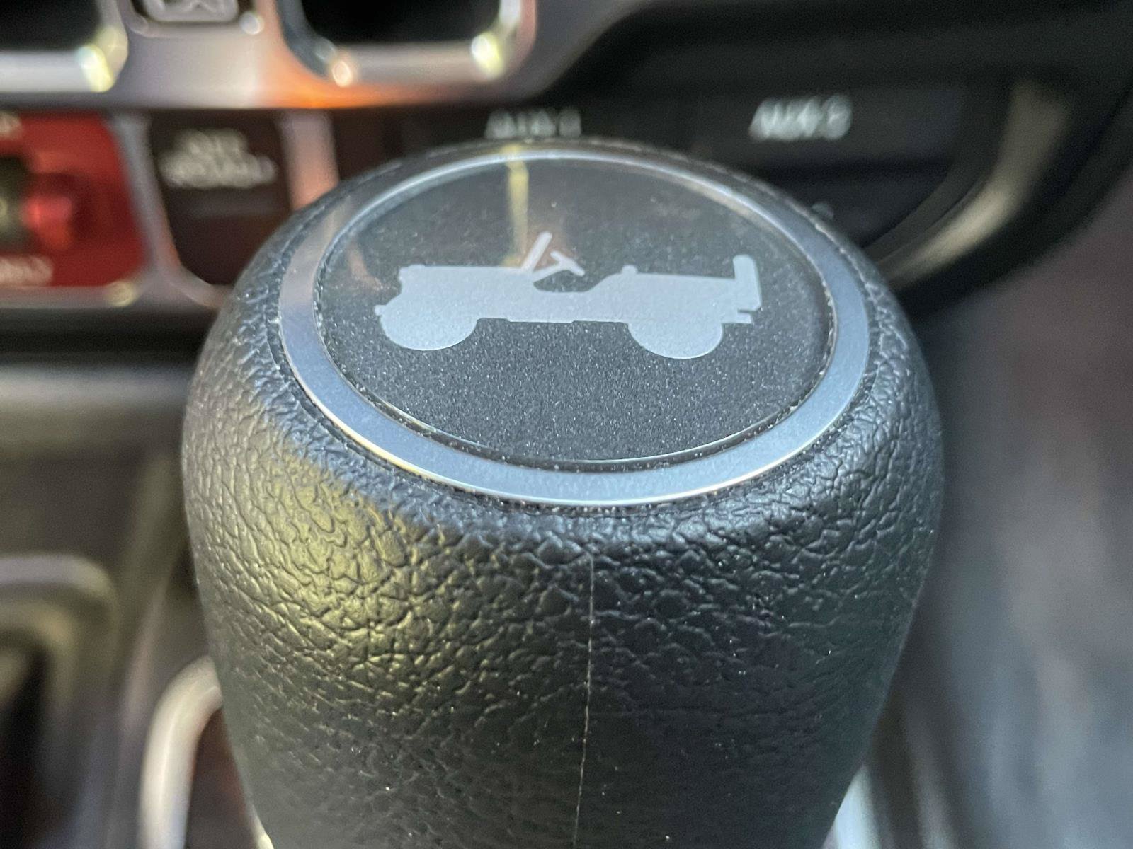 Used 2025 Jeep Wrangler Unlimited Sport AWD/4WD image 30