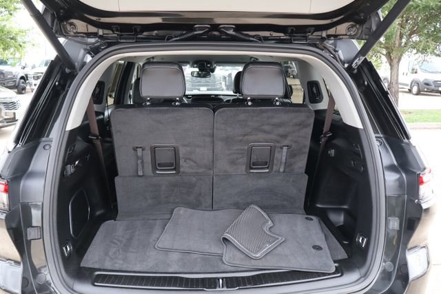 Used 2022 Jeep Grand Cherokee L Limited RWD image 7