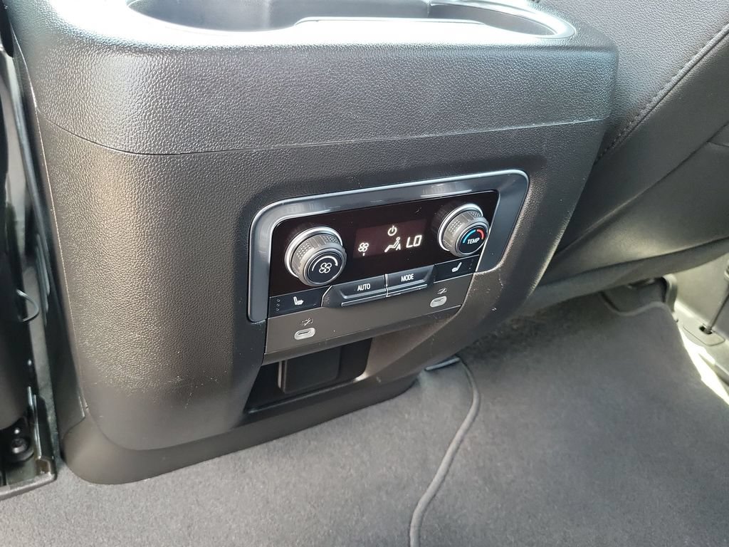 Used 2023 Chevrolet Tahoe Premier RWD image 21