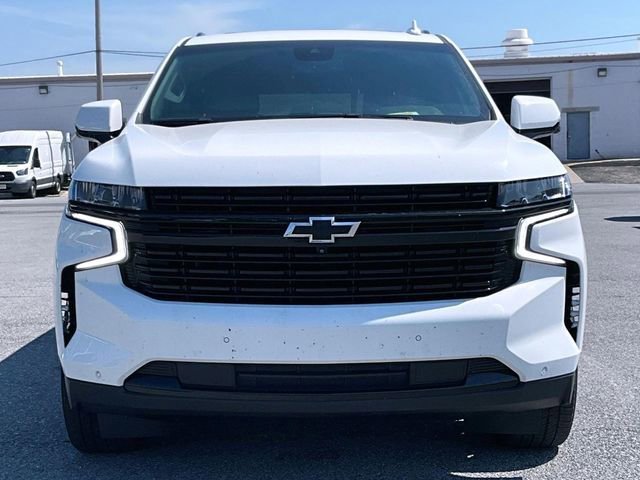 Used 2024 Chevrolet Suburban RST w/ Luxury Package AWD/4WD image 4