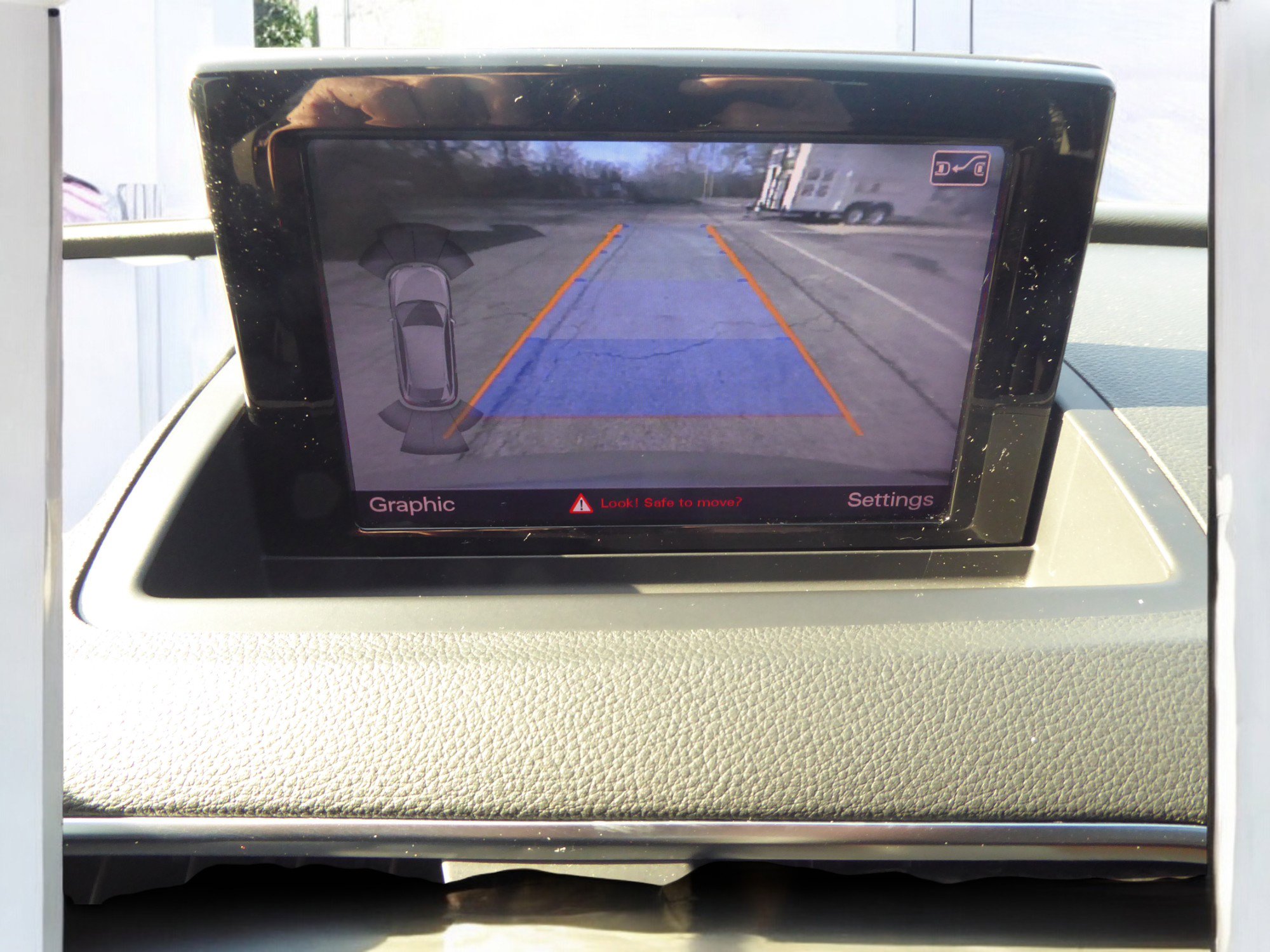 Used 2017 Audi Q3 2.0T Prestige w/ Prestige Package image 13