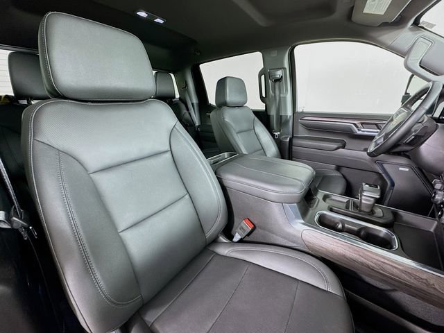 Used 2024 Chevrolet Silverado 1500 LTZ image 29