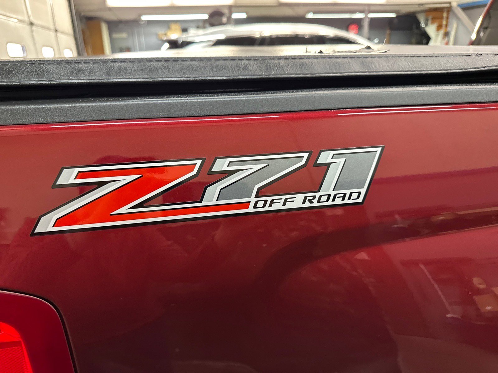 Used 2017 Chevrolet Silverado 1500 LTZ Z71 w/ LTZ Plus Package image 8