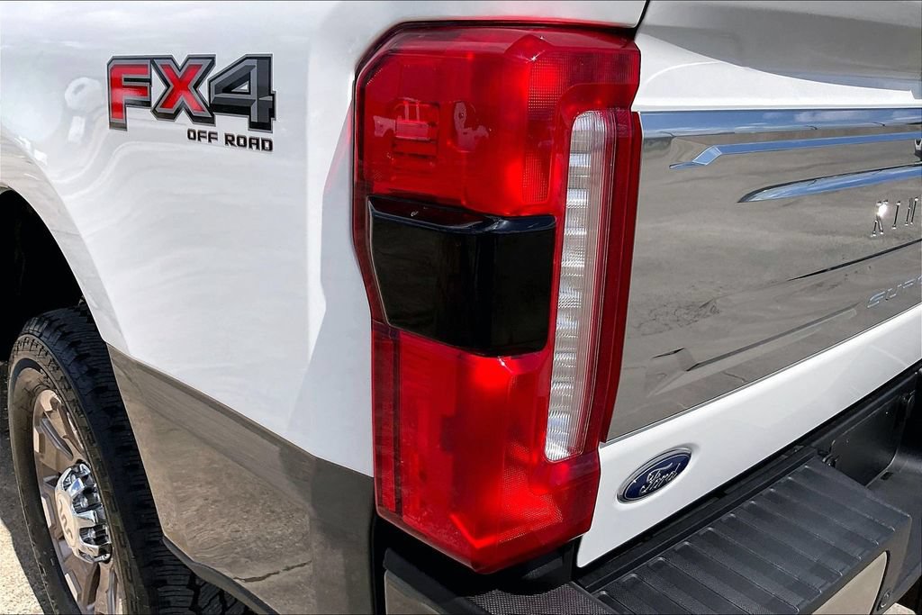 Used 2026 Ford F250 King Ranch w/ FX4 Off-Road Package AWD/4WD image 20