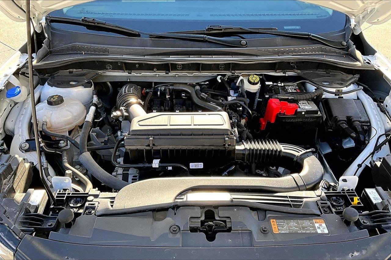 Used 2024 Ford Escape Active image 28