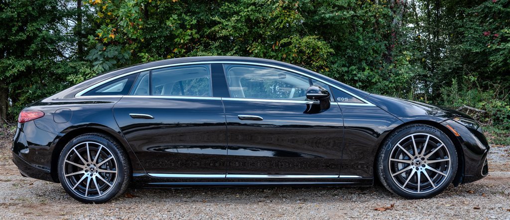 Used 2023 Mercedes-Benz EQS 450+ Sedan w/ AMG Line Exterior Package image 6