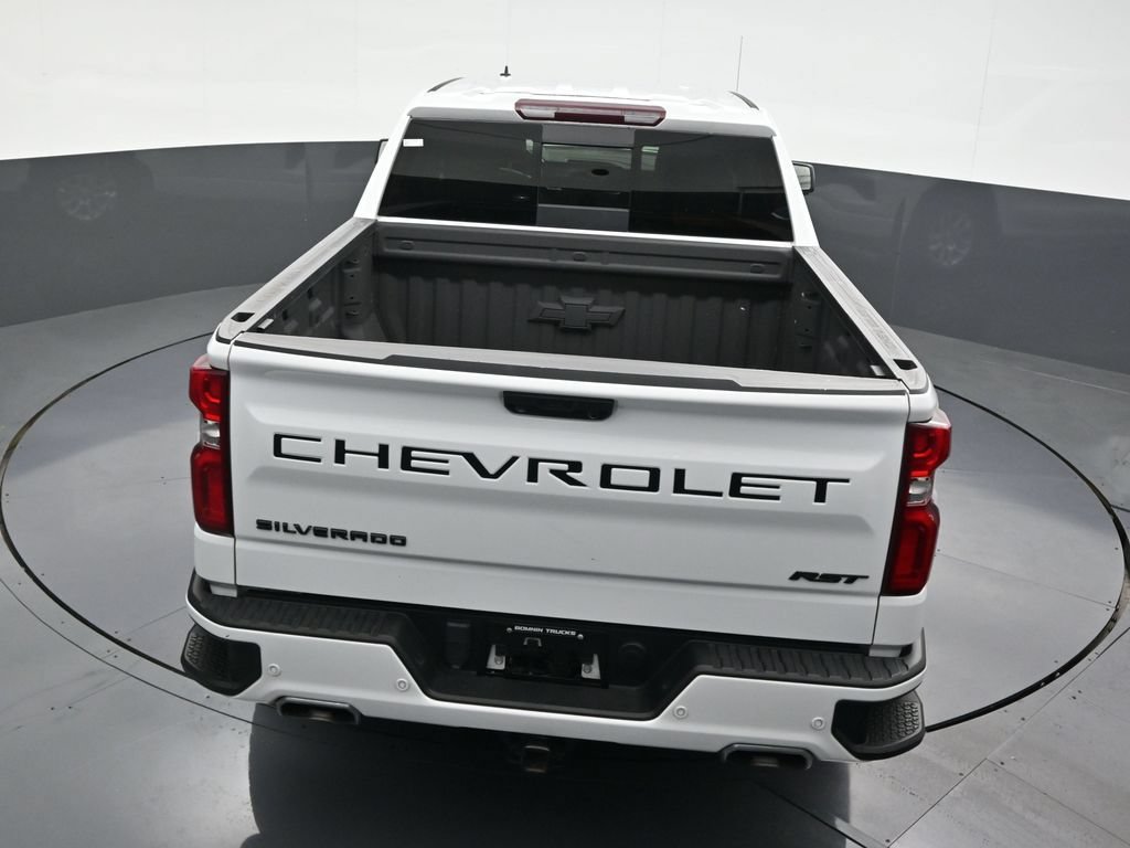 Used 2023 Chevrolet Silverado 1500 RST AWD/4WD image 18