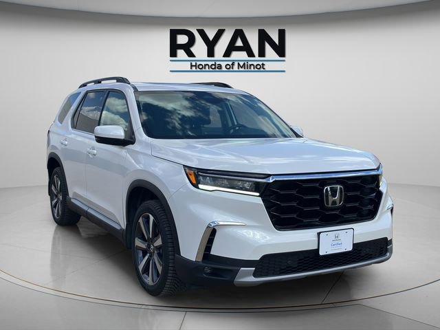 Used 2023 Honda Pilot Touring image 14