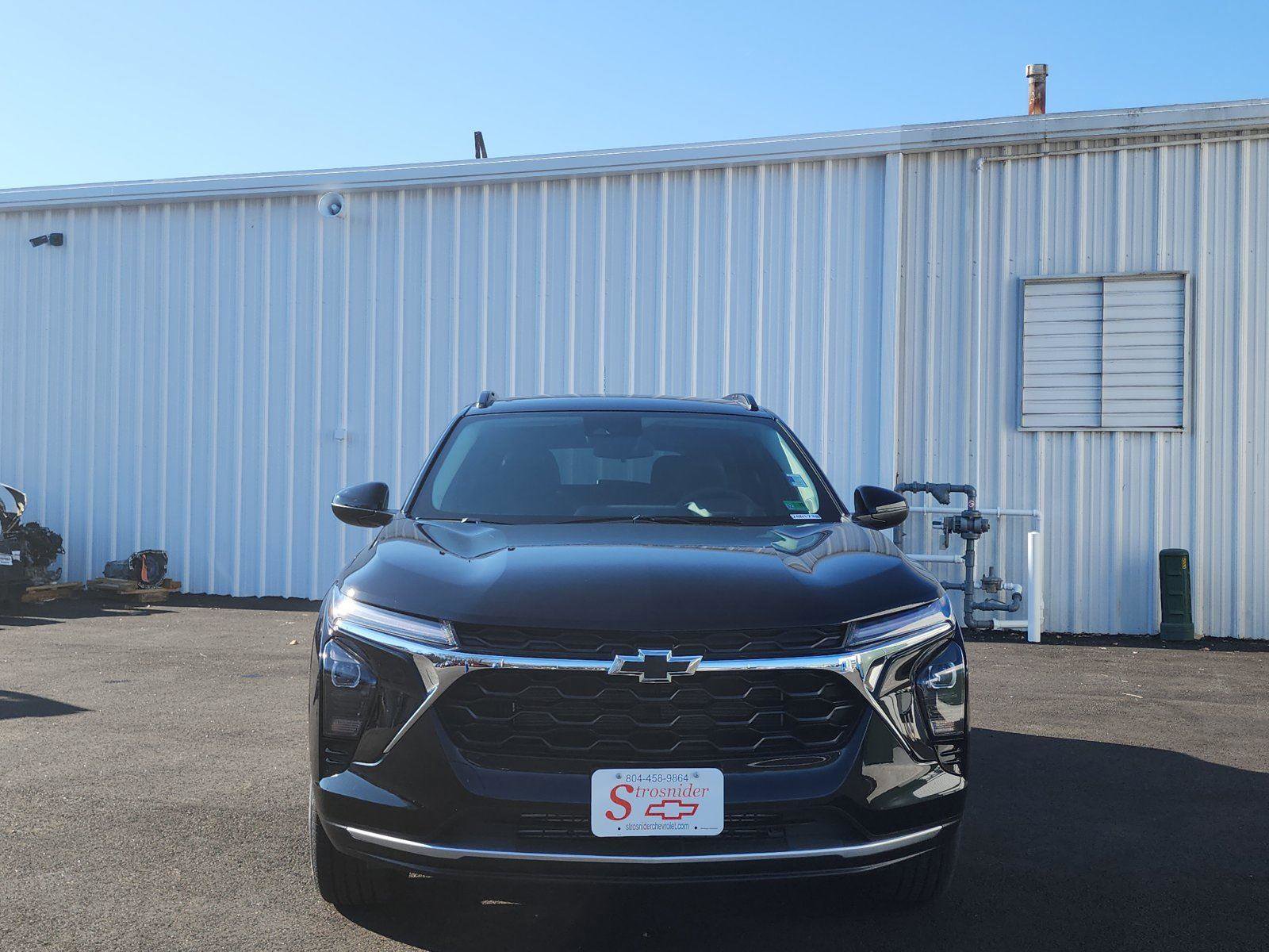 New 2026 Chevrolet Trax LT w/ LPO, Blackout Package image 8